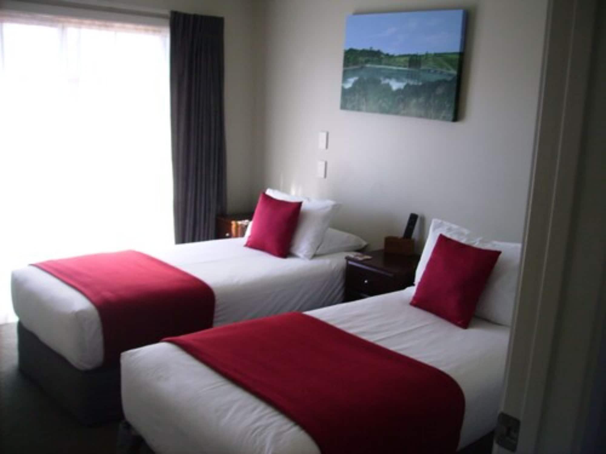 המילטון Albert Court Motor Lodge מראה חיצוני תמונה