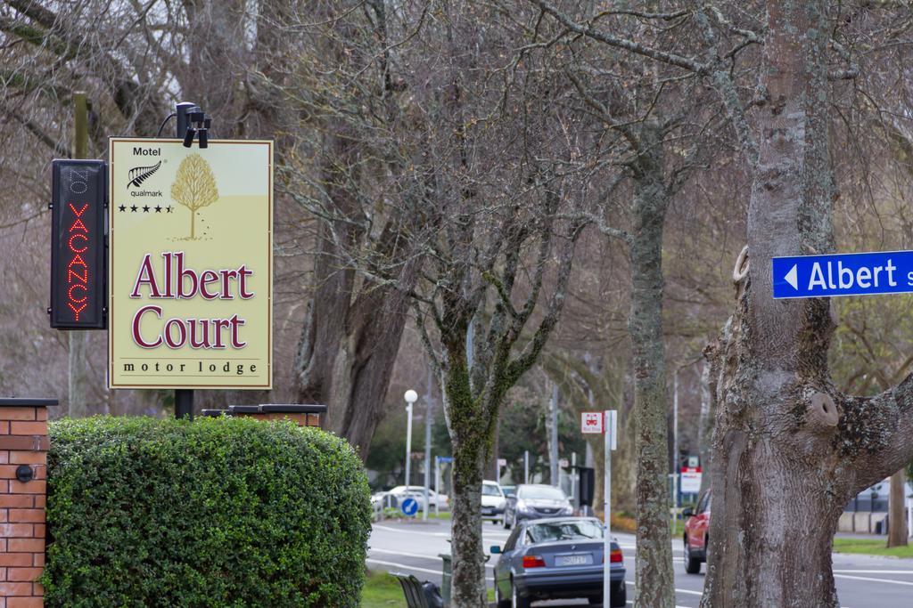 המילטון Albert Court Motor Lodge מראה חיצוני תמונה