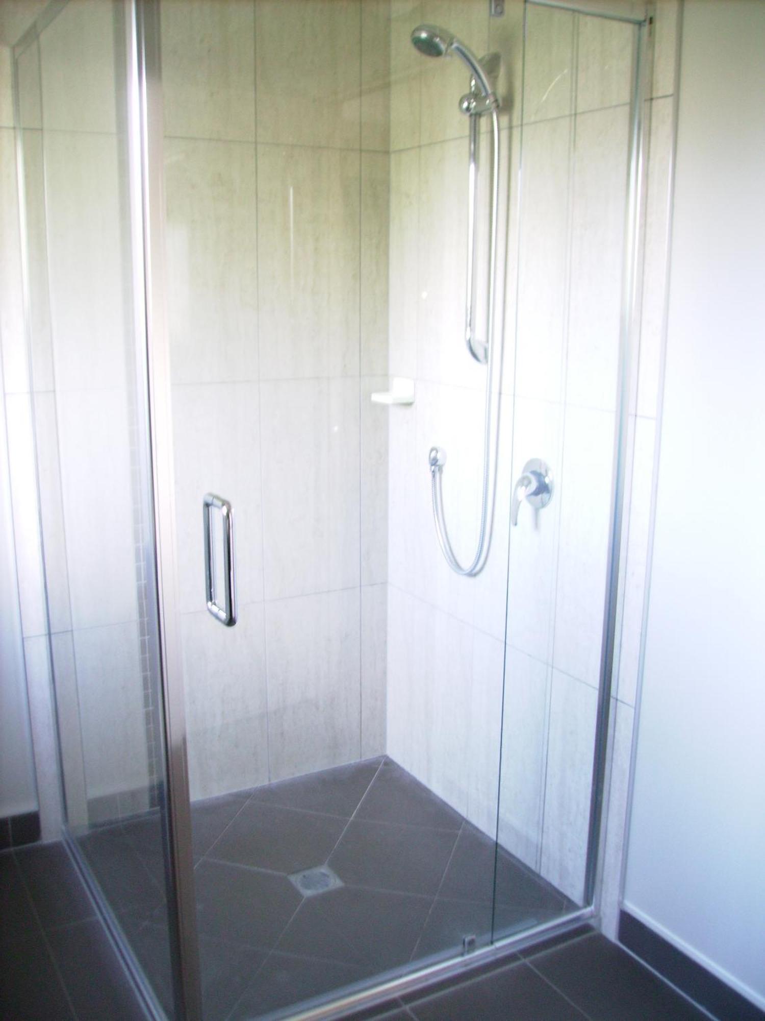 המילטון Albert Court Motor Lodge מראה חיצוני תמונה