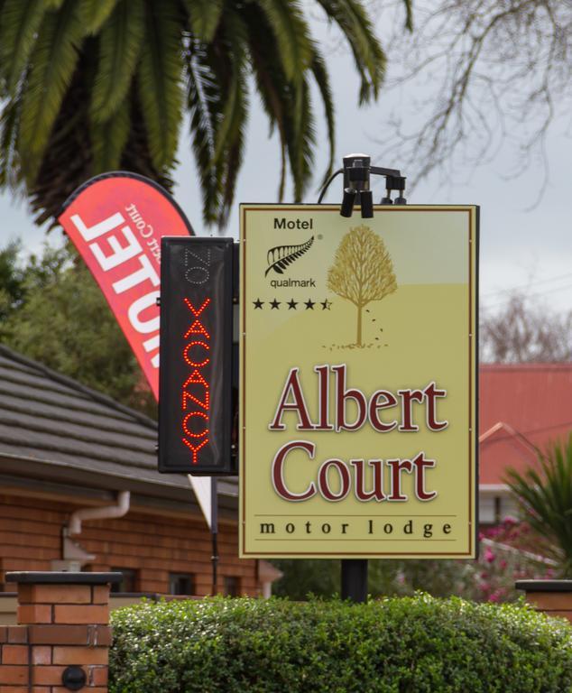 המילטון Albert Court Motor Lodge מראה חיצוני תמונה