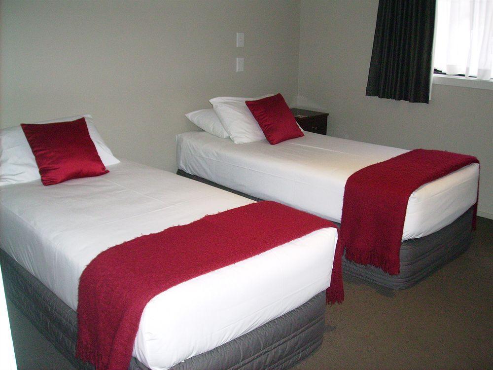 המילטון Albert Court Motor Lodge מראה חיצוני תמונה