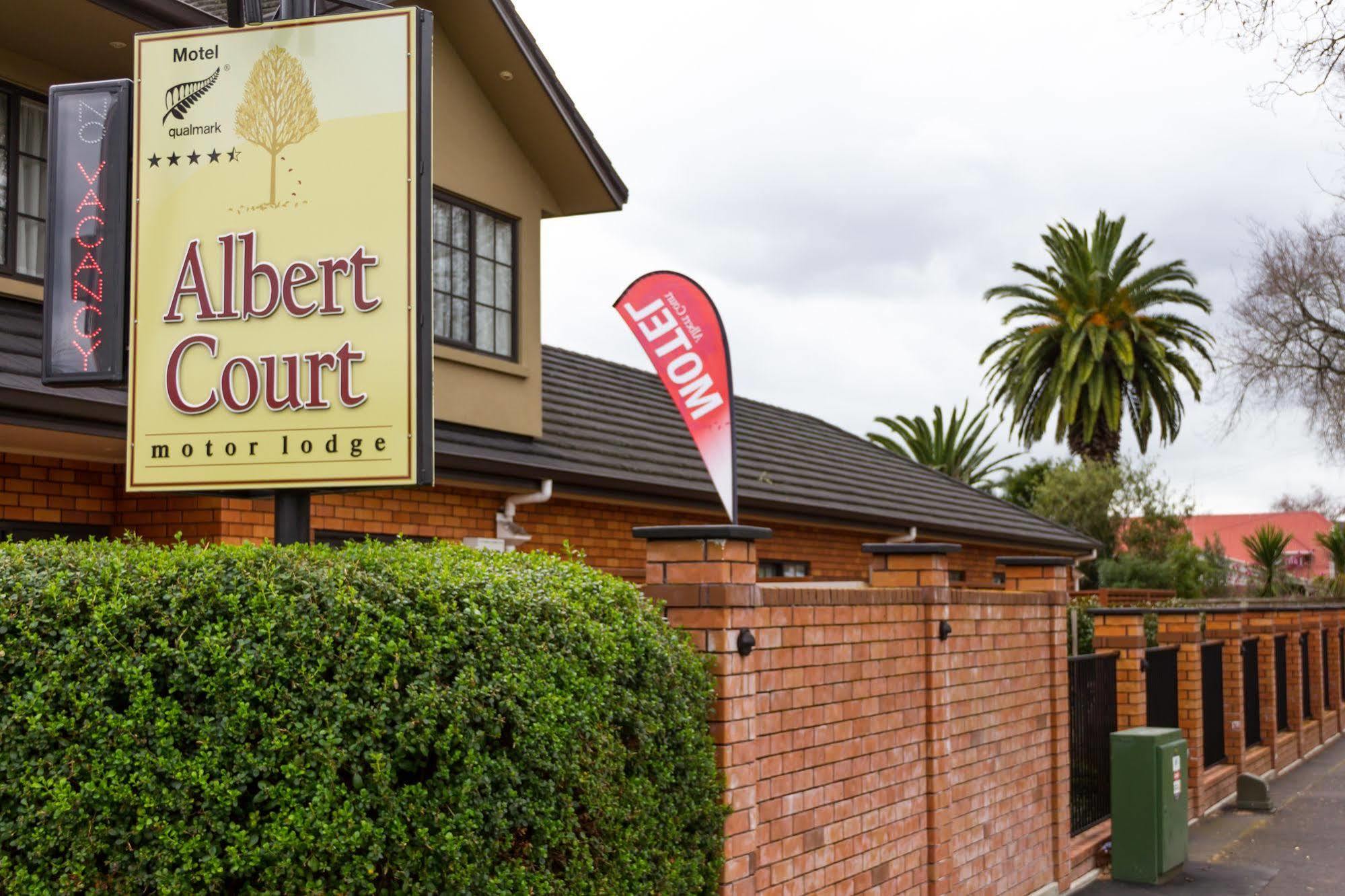 המילטון Albert Court Motor Lodge מראה חיצוני תמונה