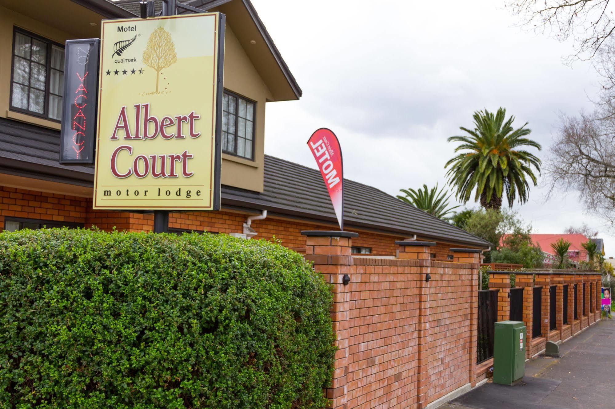 המילטון Albert Court Motor Lodge מראה חיצוני תמונה